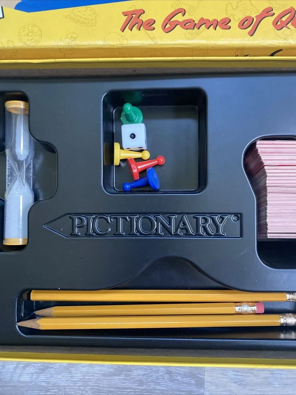 Pictionary The Simpsons Edition Board Game of Quick Draw USAopoly -READ
